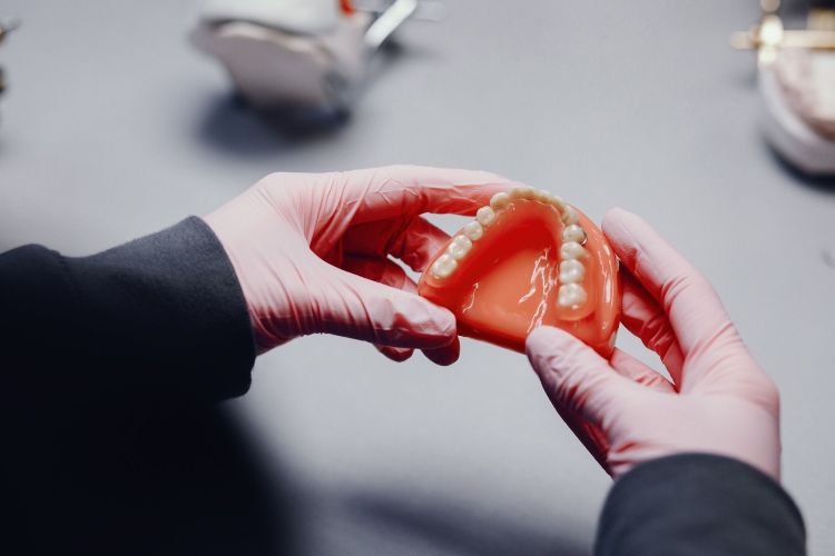 Estrella Oral & Maxillofacial surgery